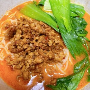 有名店の味を鍋要らずで！練りごまが美味しい坦々麺